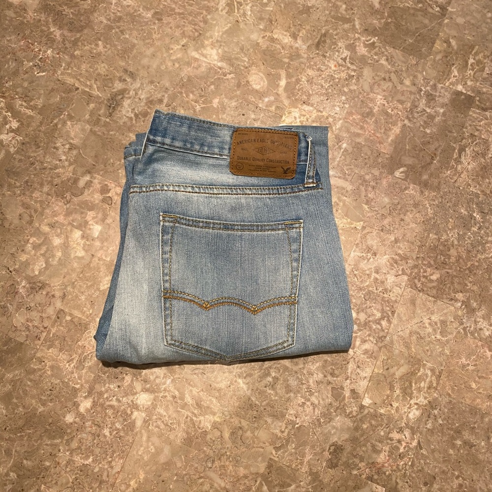 Men’s 32x34 American Eagle Core Flex Jean
